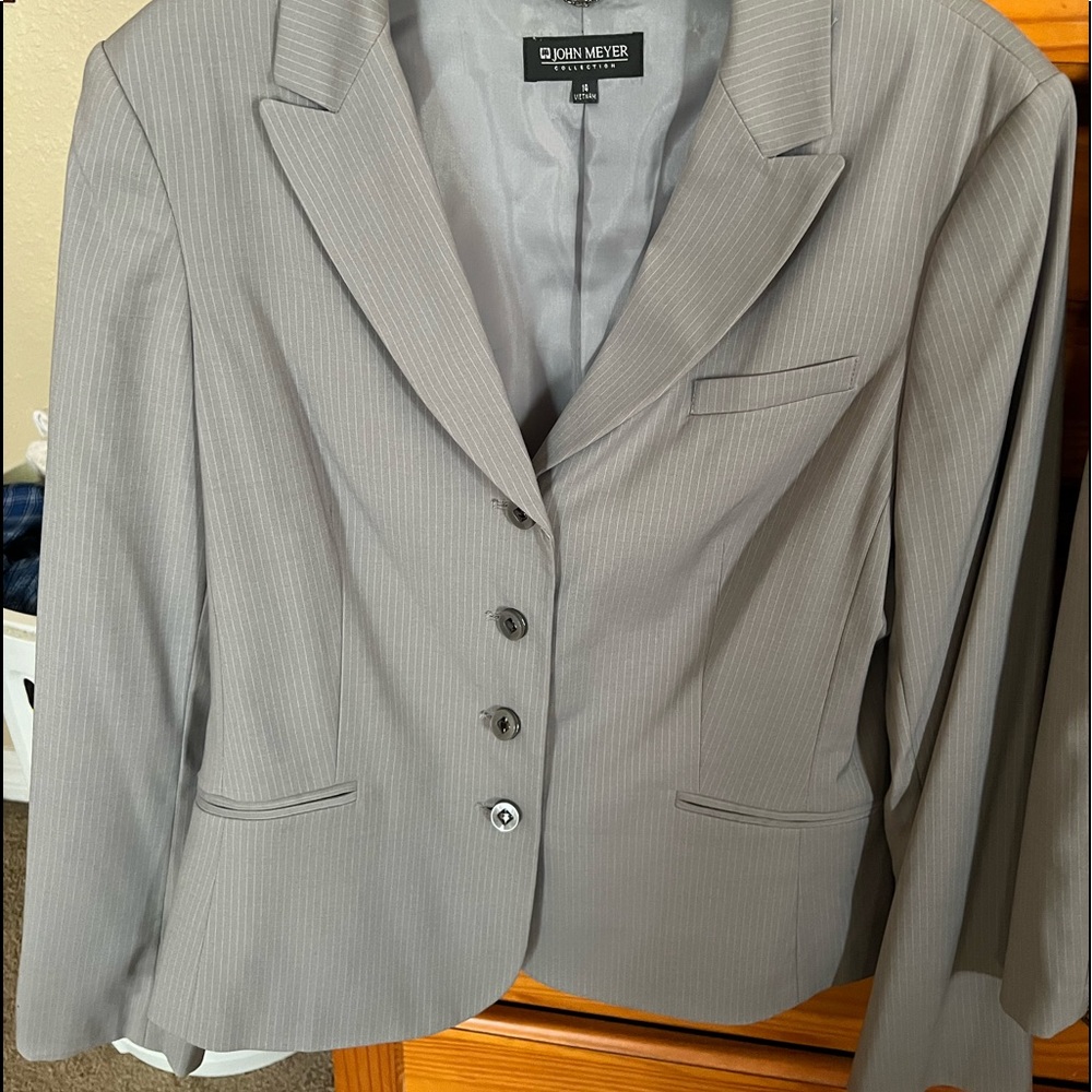 Grey professional skirt suit
